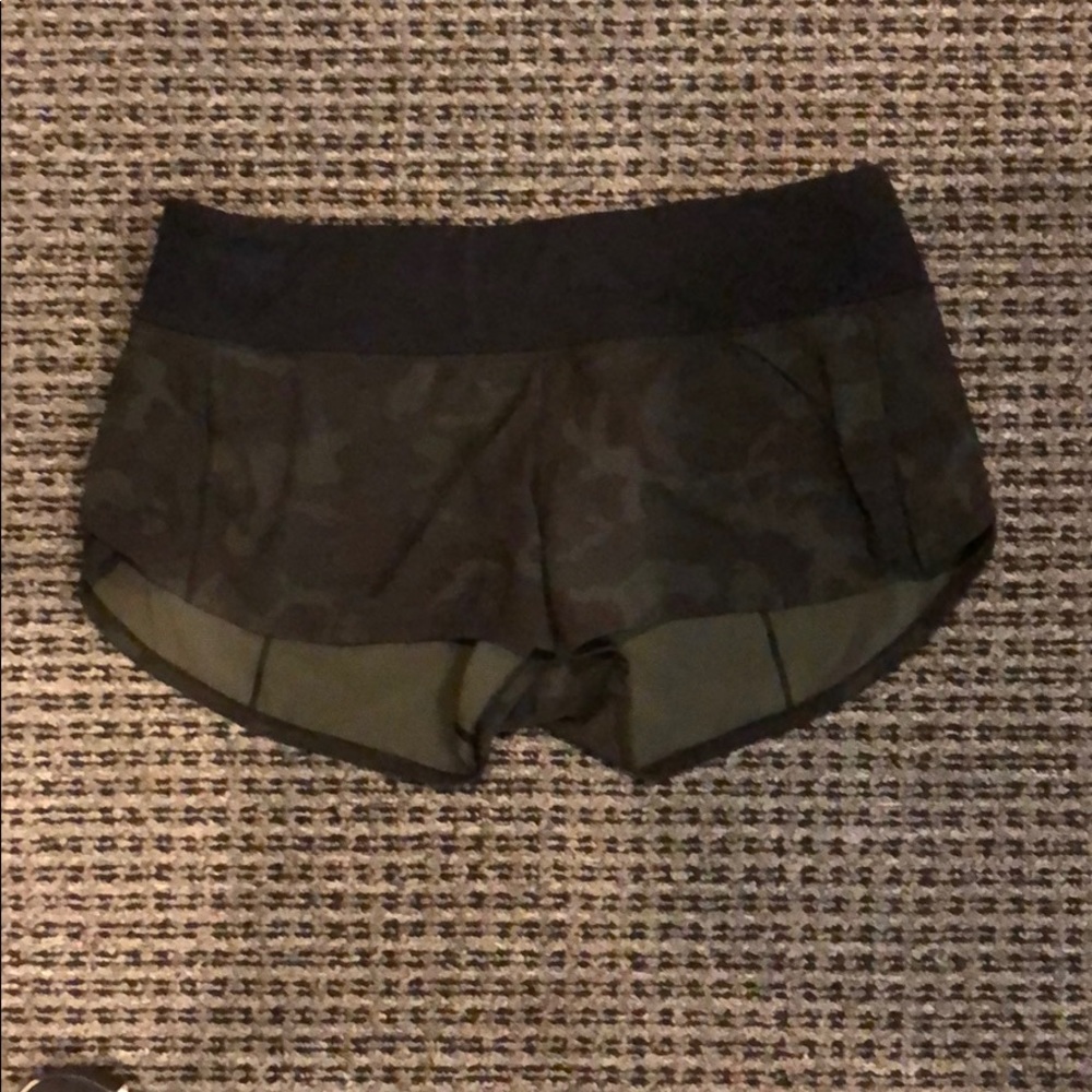 Lululemon speed up 2.5 inseam